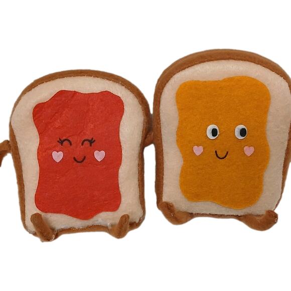 Target Felt Duo Figurine Wondershop Hyde Eek Spritz 2022 23 Peanut Butter Jelly - Picture 9 of 9